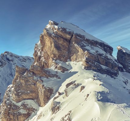 Zdjęcie do artykułu: Mount Everest – co naprawdę oznacza zdobycie szczytu?
