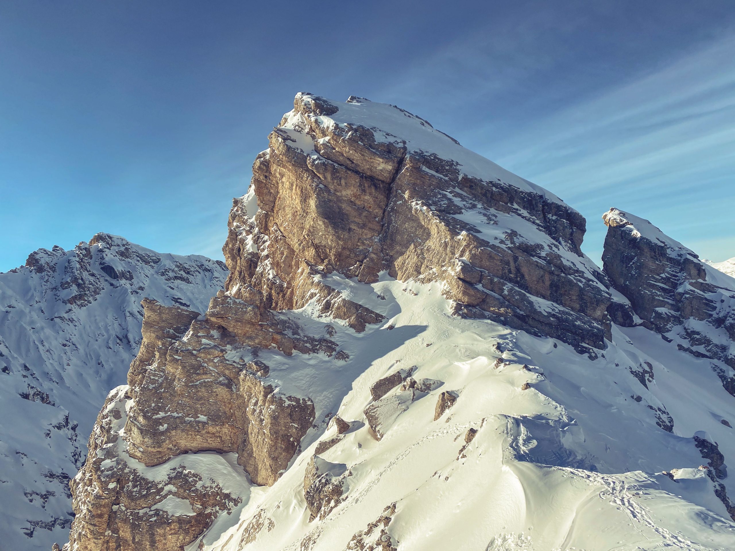 Zdjęcie do artykułu: Mount Everest – co naprawdę oznacza zdobycie szczytu?